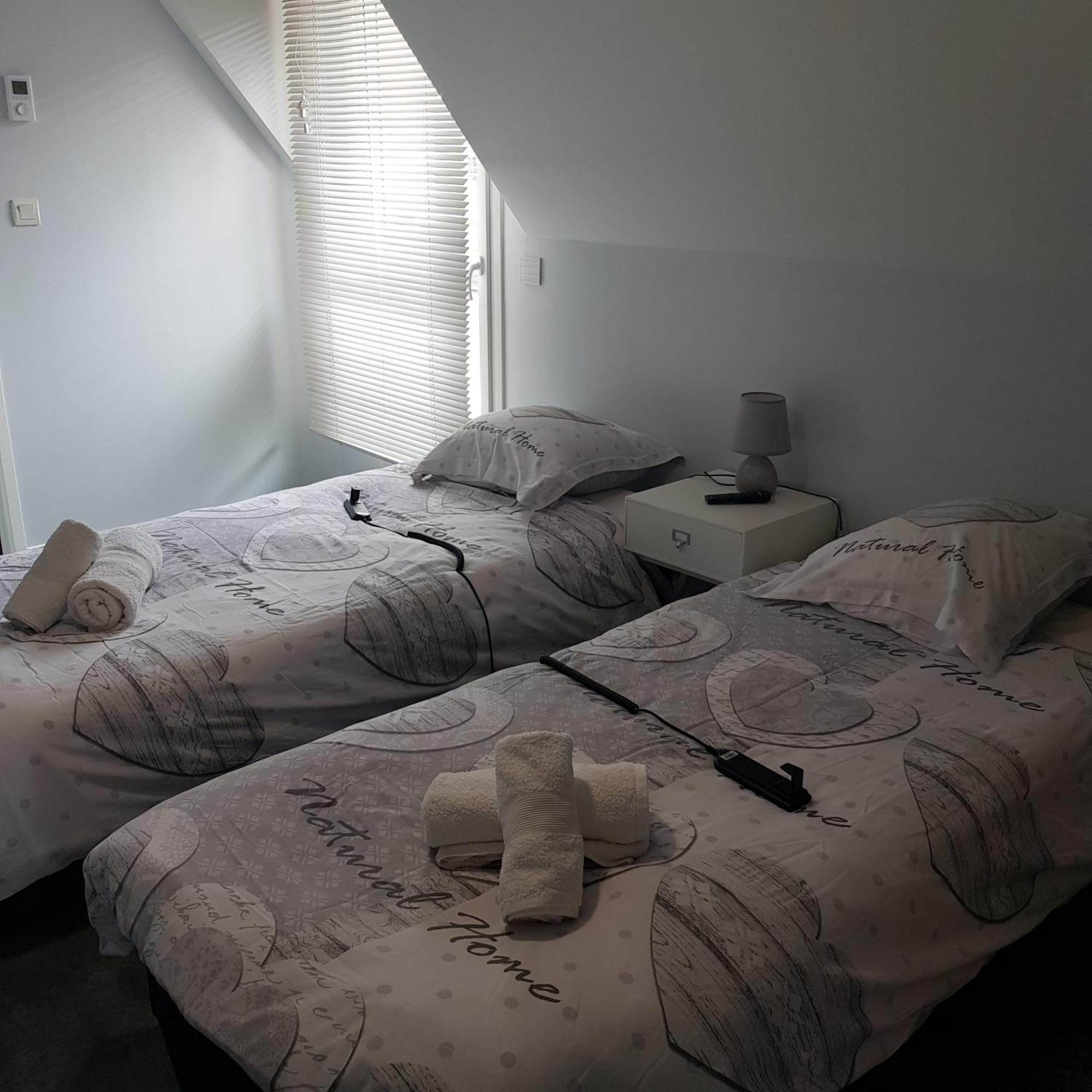 Grande Chambre Entre Caen Et La Mer Chambre Terrasse Jardin Et Piscine Mathieu Exteriör bild